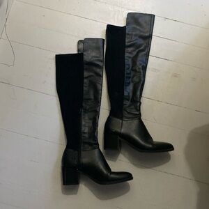 Like new Nine West knee high boots with stretchy calf size 6M